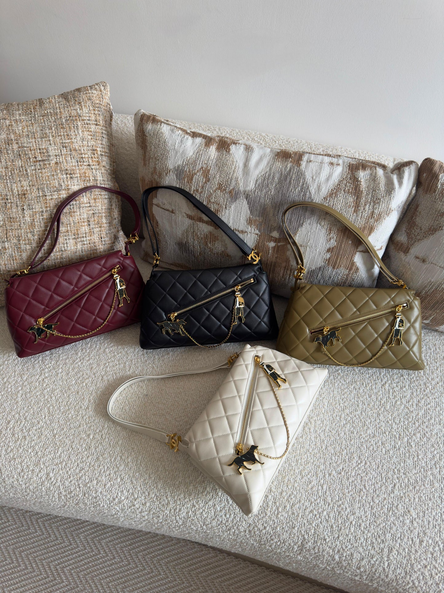 Chanel Hobo Bag|MasterBrand
