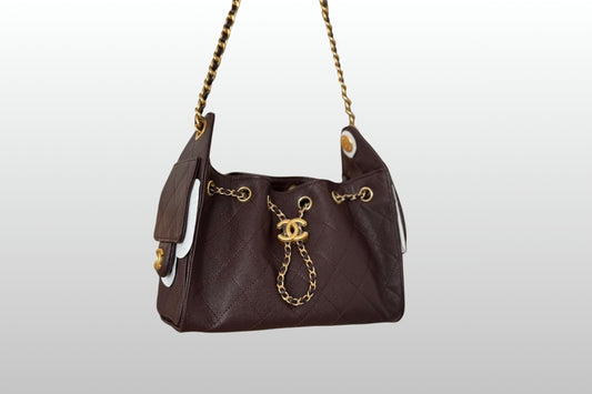 Chanel 25 small hobo bag in a grained calfskin leather