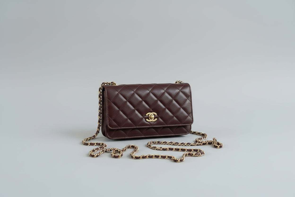 MasterBrands Luxury Chanel CC Quilted Caviar Leather Bag