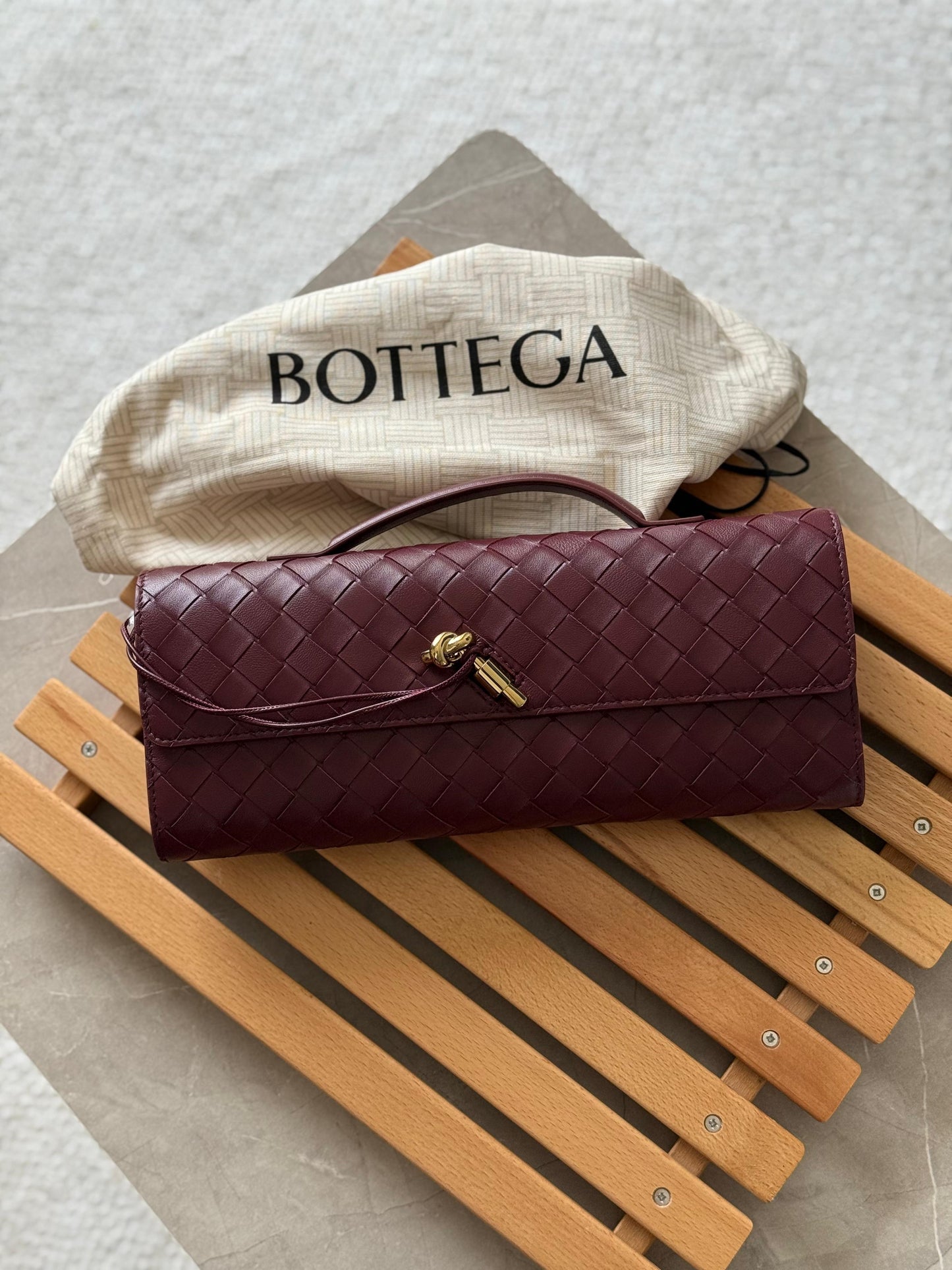 Bottega Veneta Long Andiamo Leather Clutch Bag | Master Brands