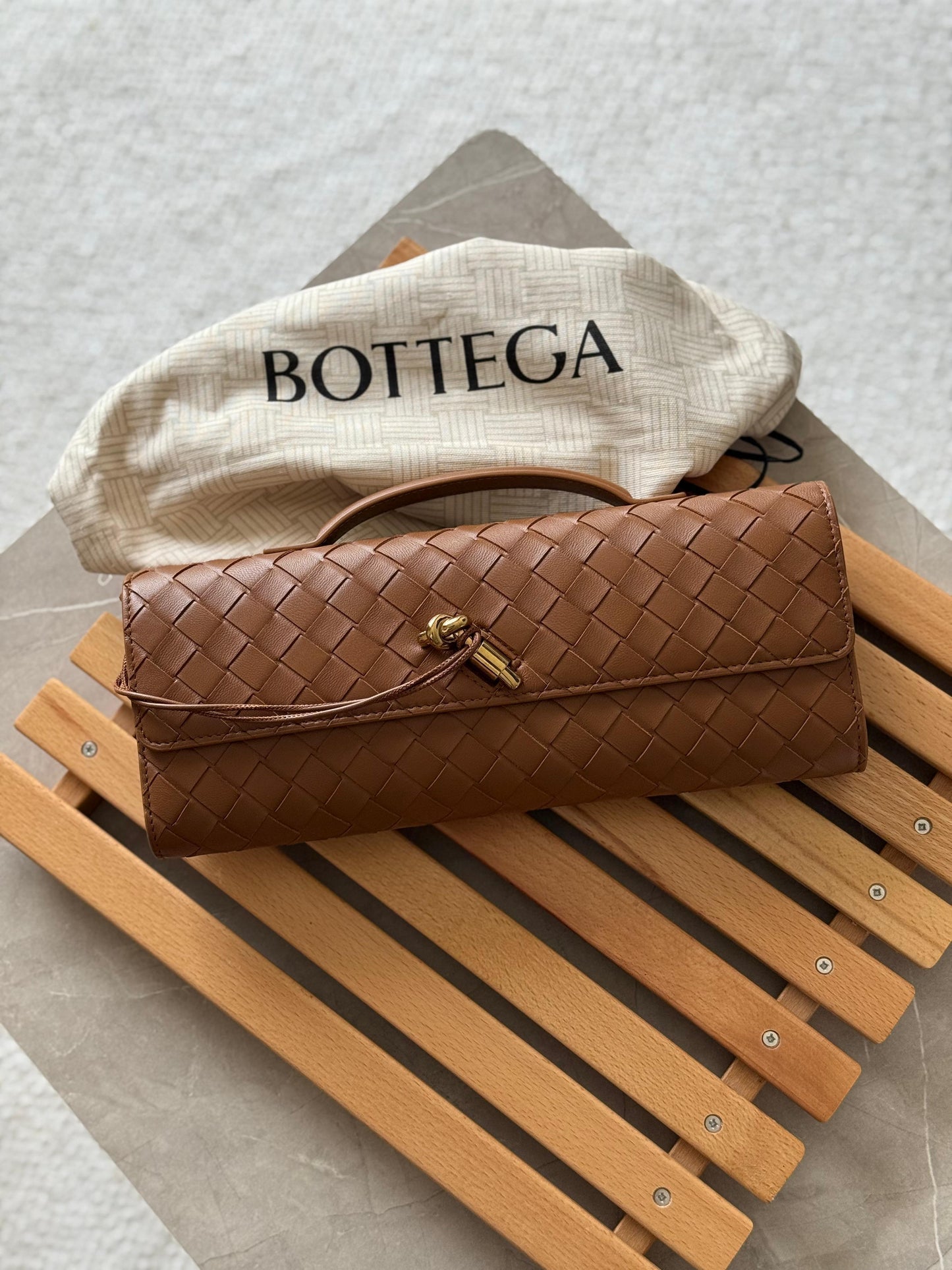 Bottega Veneta Long Andiamo Leather Clutch Bag | Master Brands