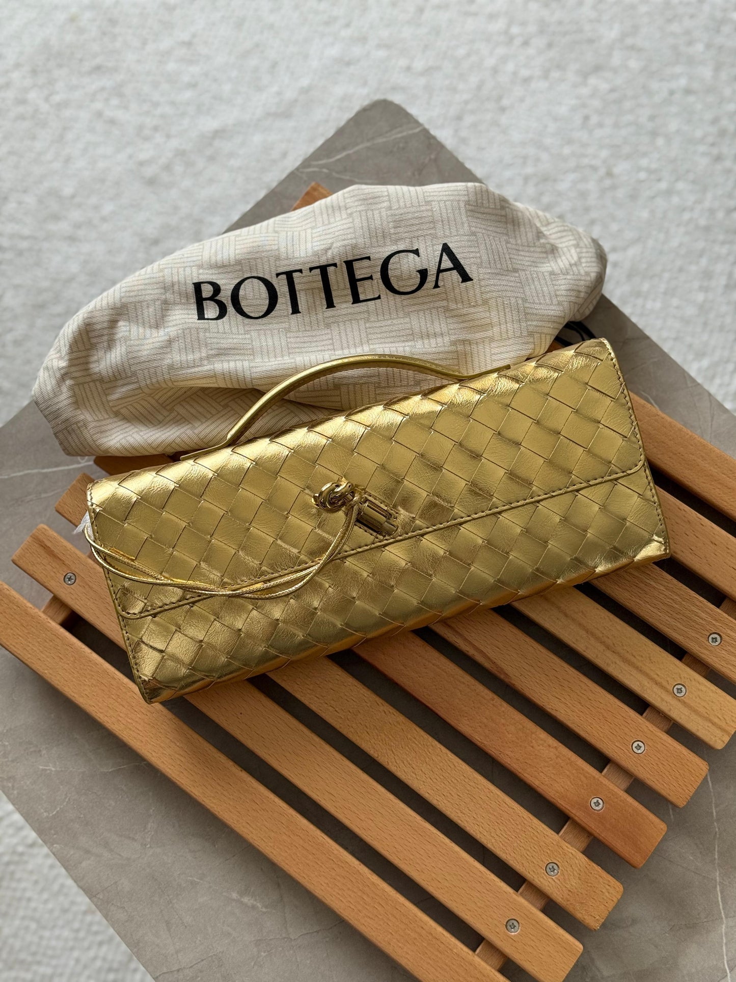 Bottega Veneta Long Andiamo Leather Clutch Bag | Master Brands