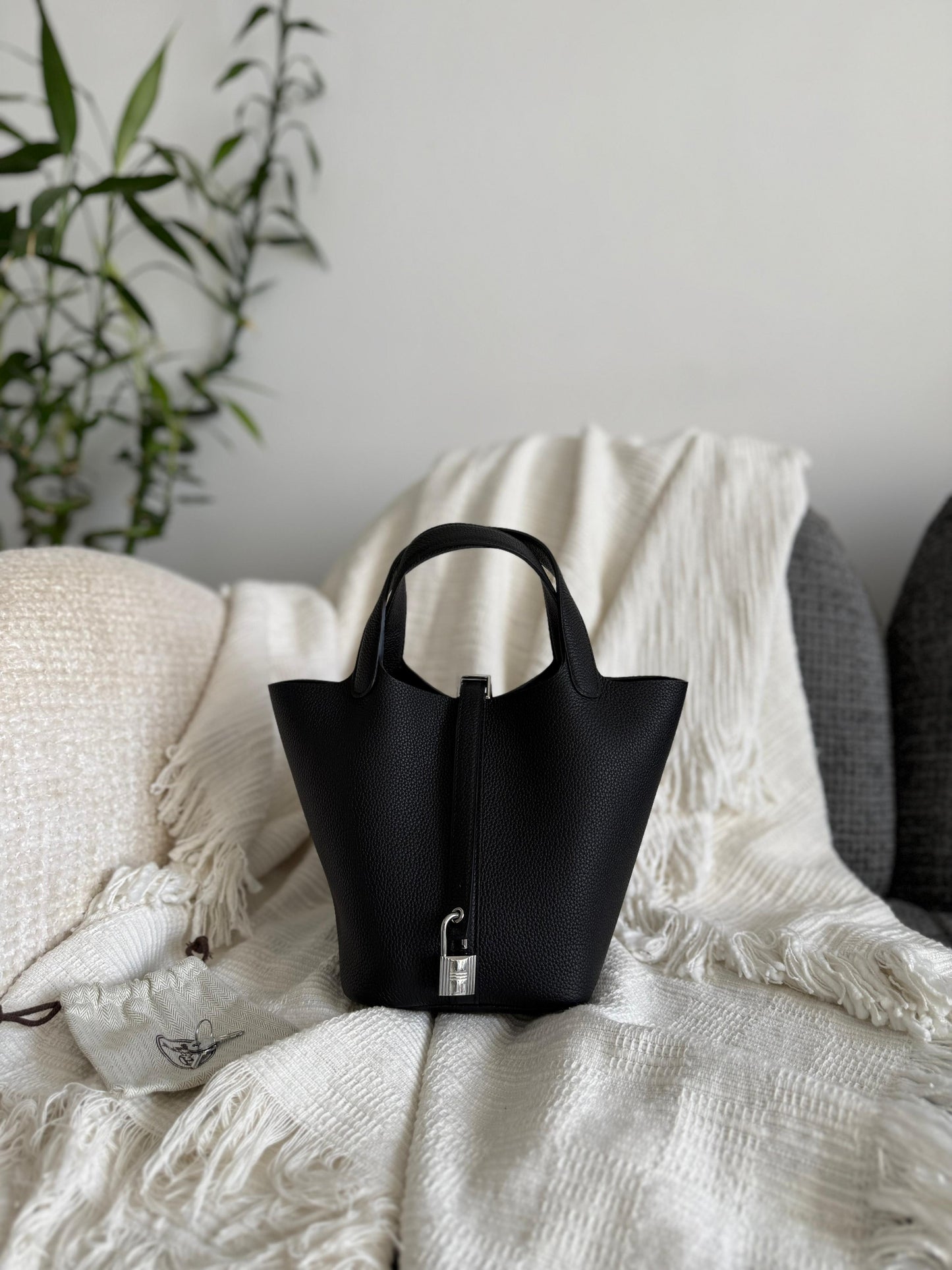 Hermès Picotin Lock 18 handbag | Master Brands