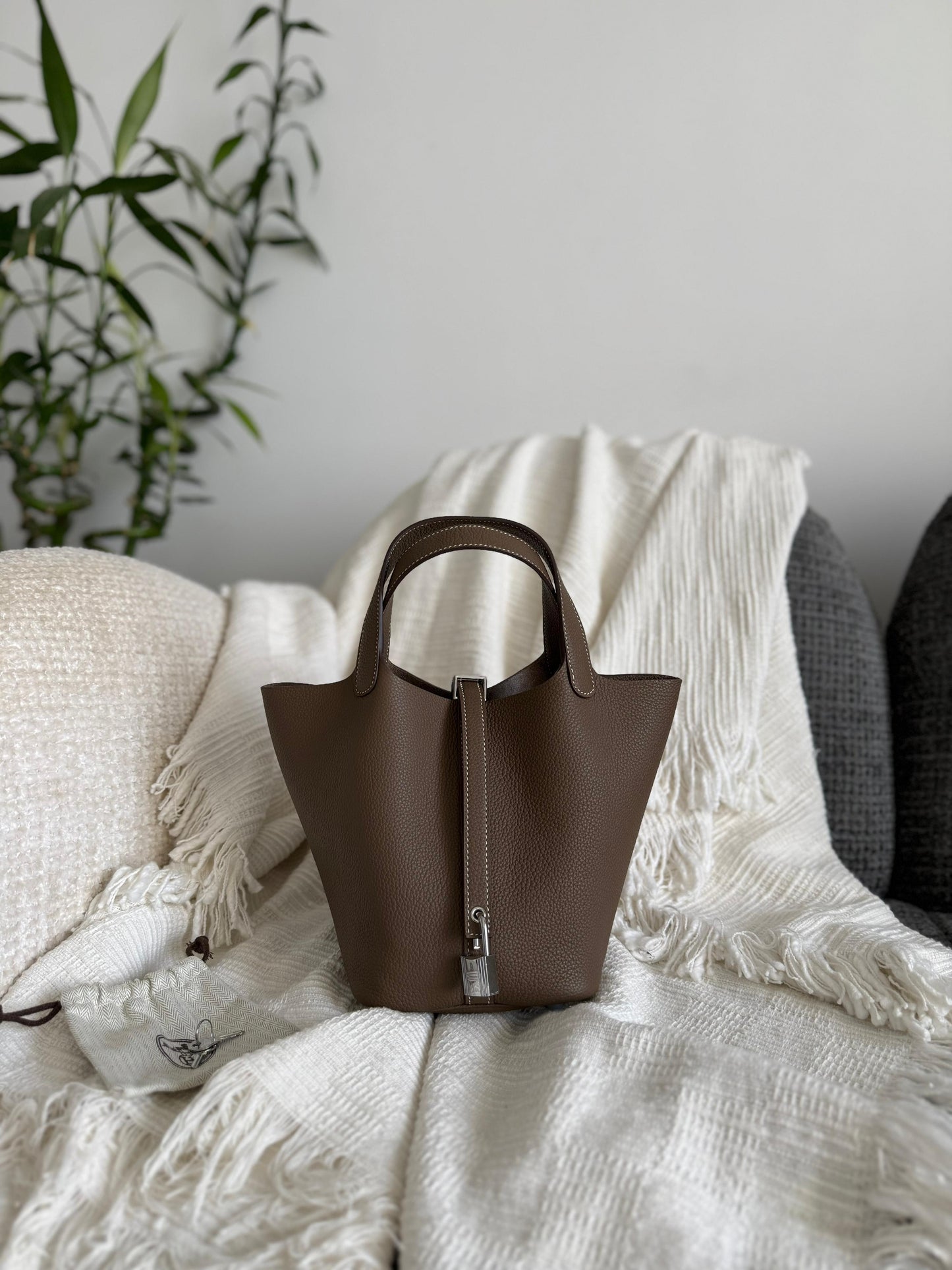 Hermès Picotin Lock 18 handbag | Master Brands