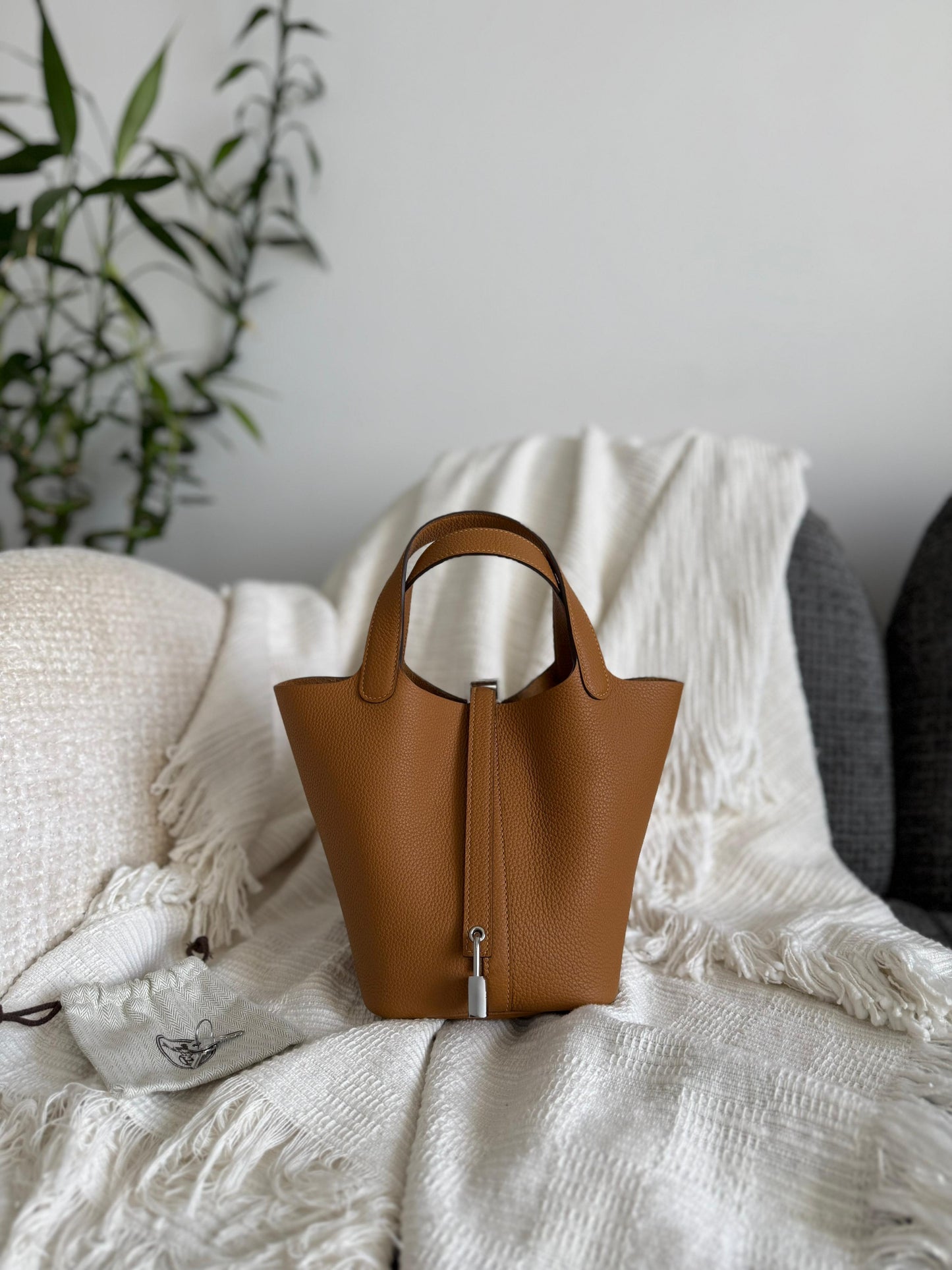 Hermès Picotin Lock 18 handbag | Master Brands