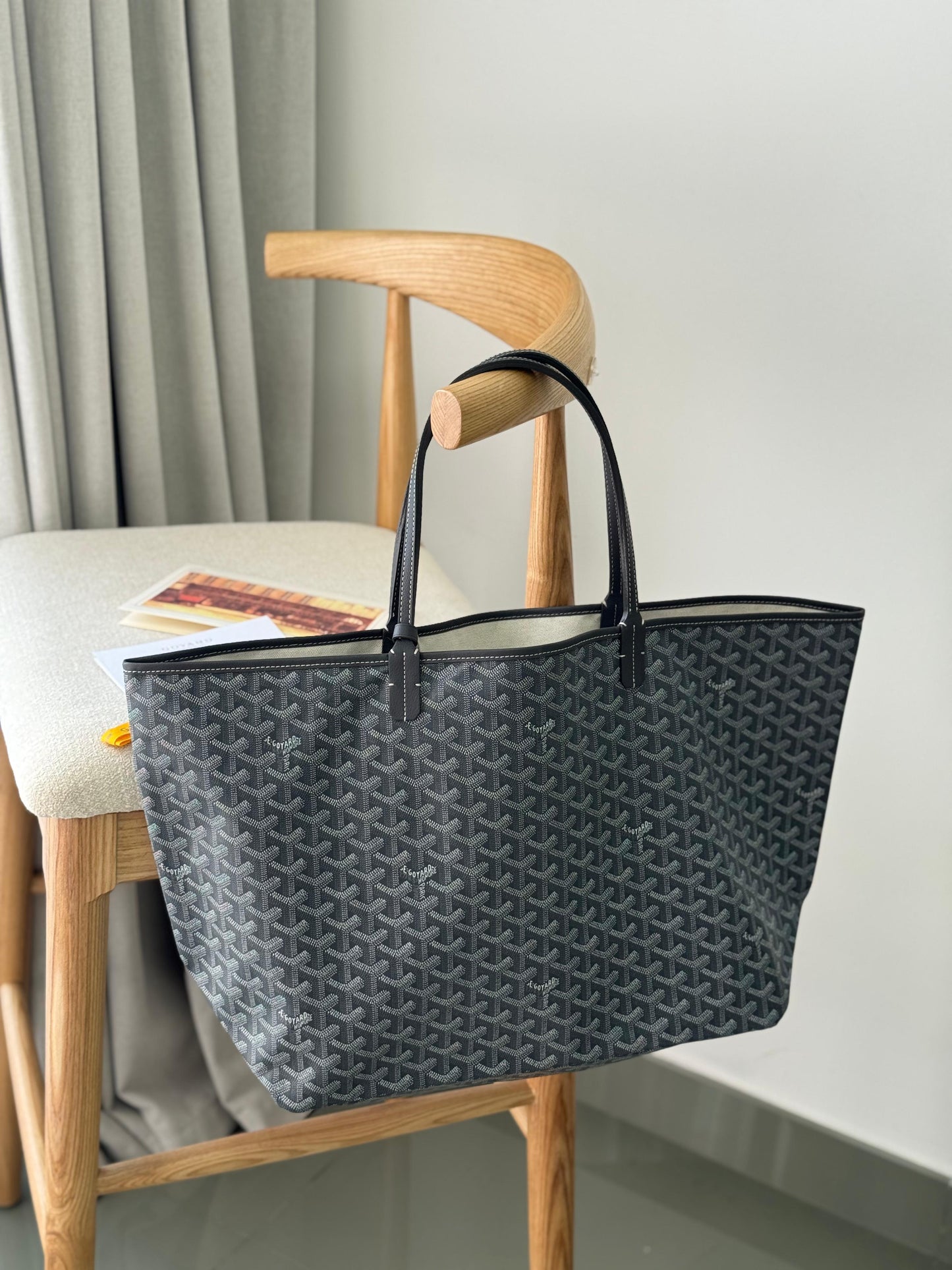 Goyard Saint Louis PM tote bag | Master Brands