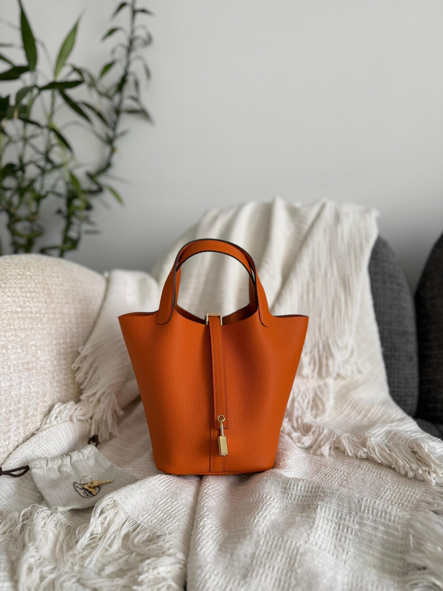 Hermès Picotin Lock 18 handbag | Master Brands