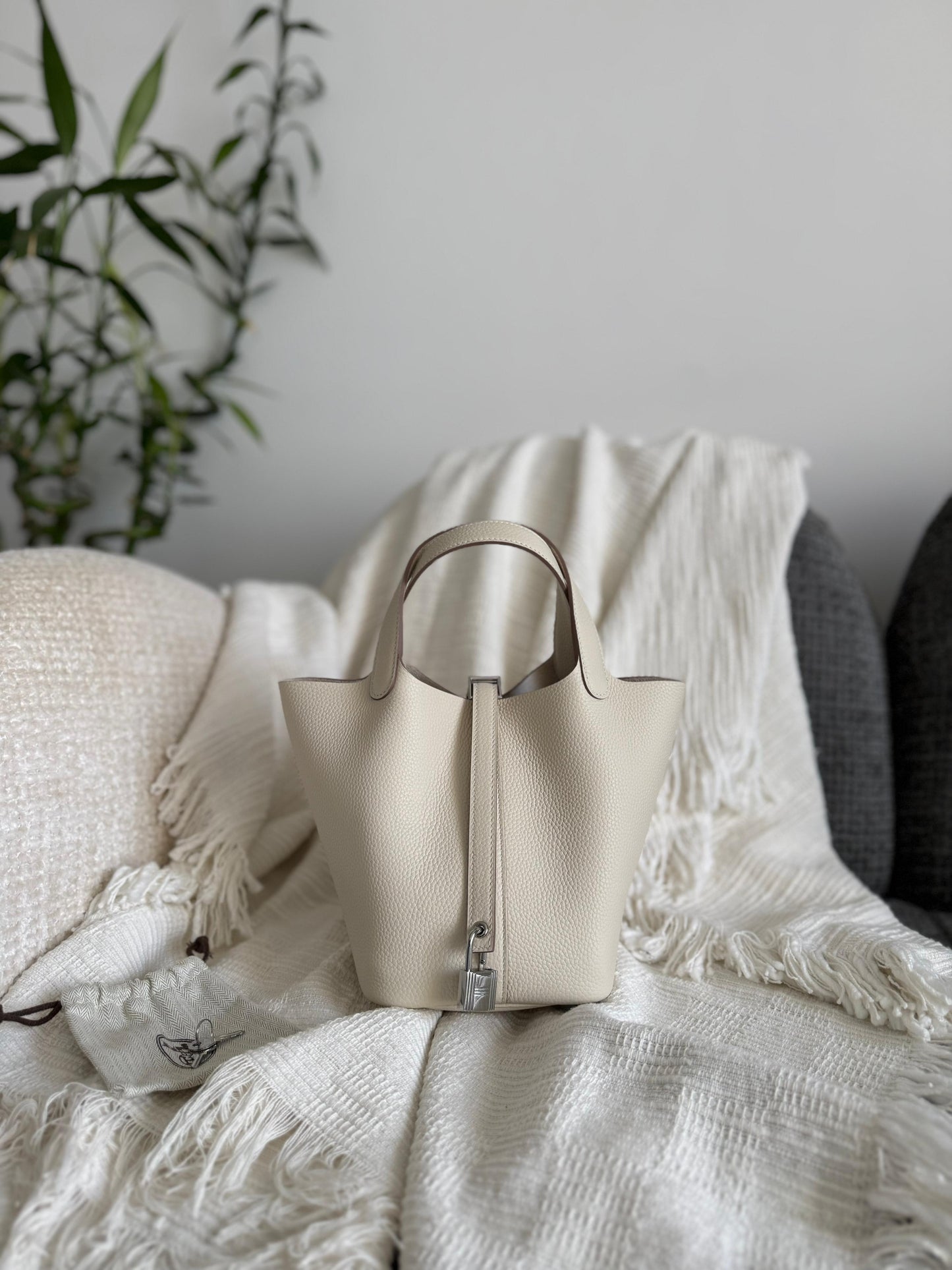 Hermès Picotin Lock 18 handbag | Master Brands
