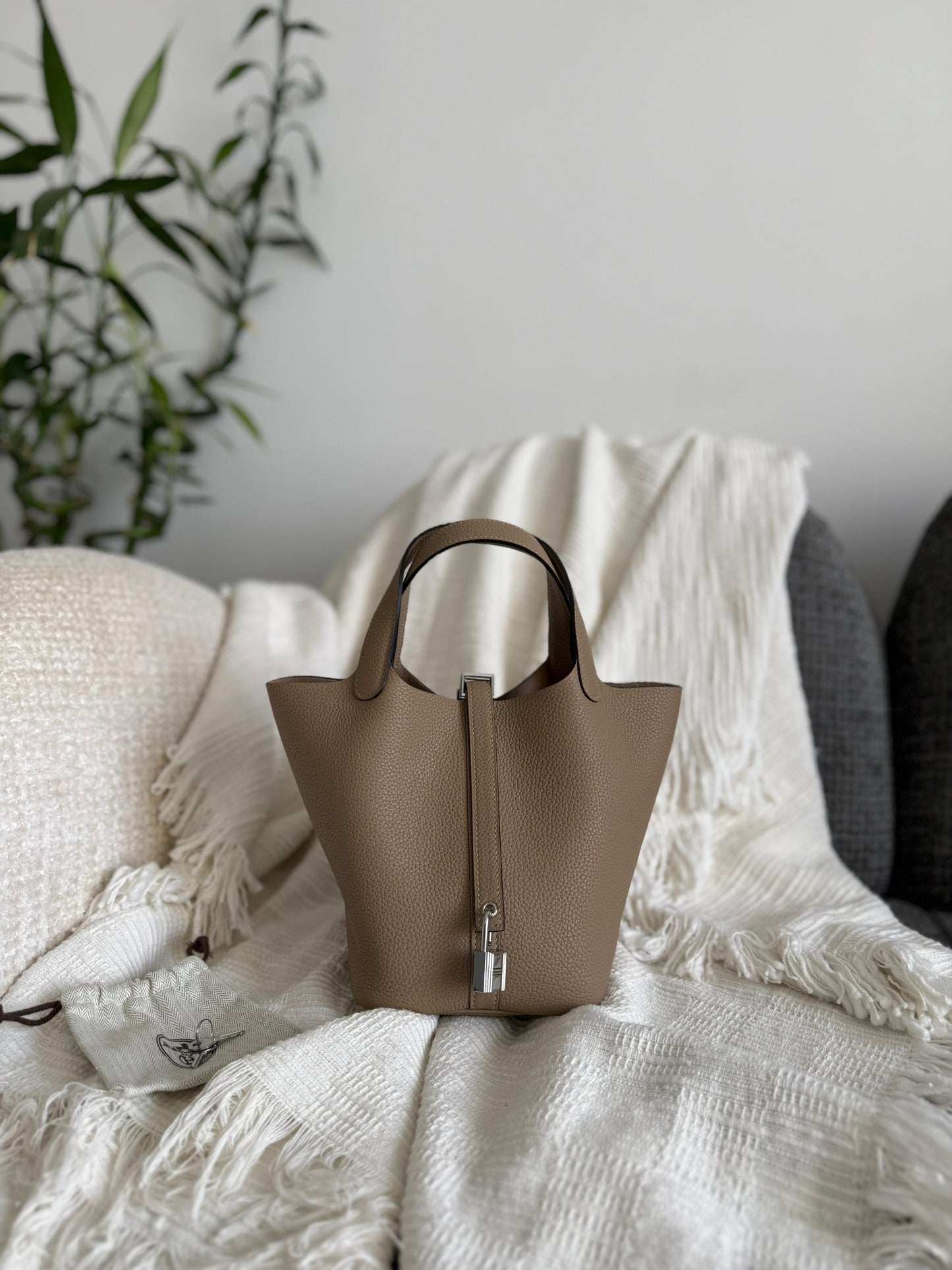 Hermès Picotin Lock 18 handbag | Master Brands