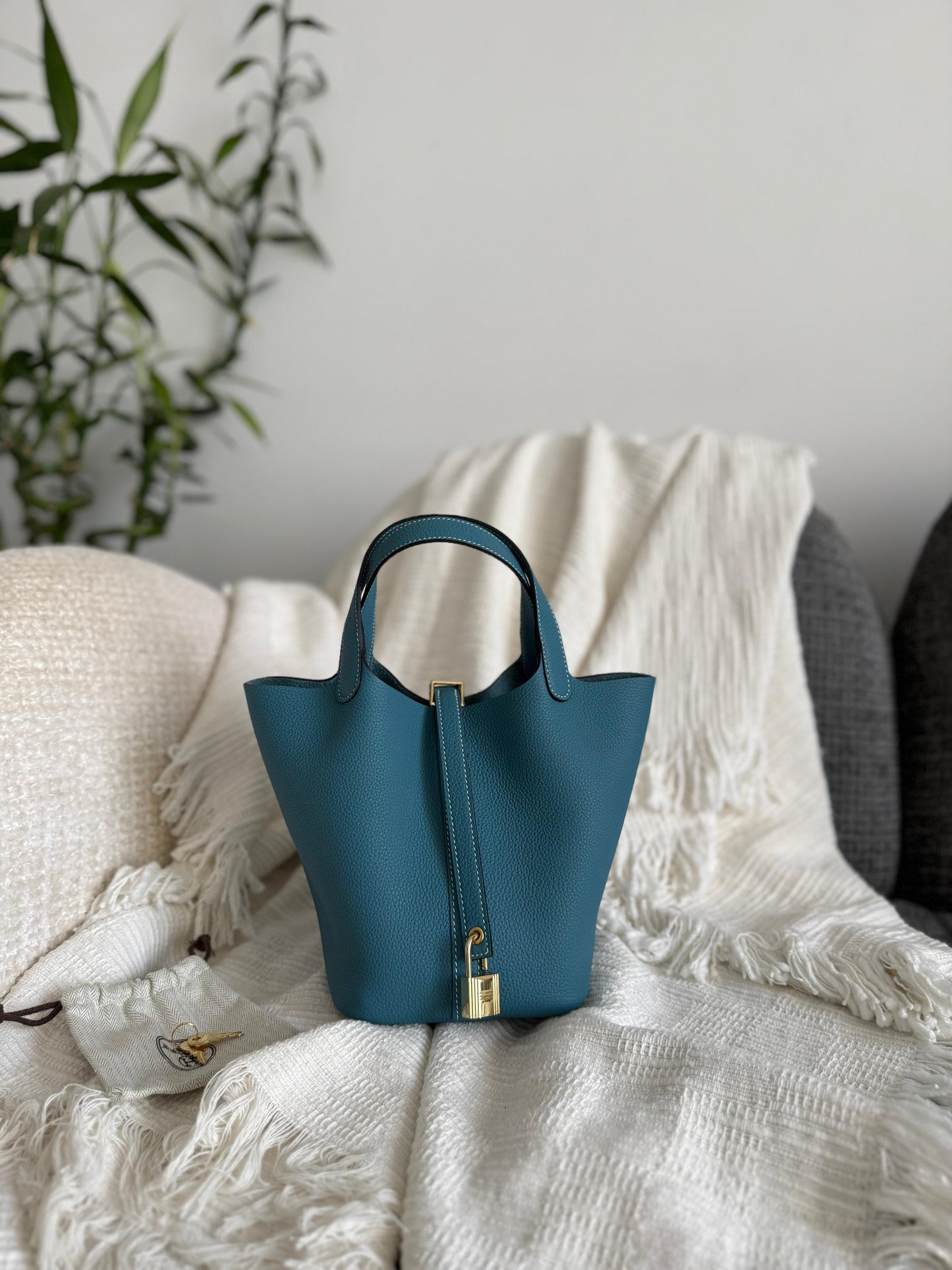 Hermès Picotin Lock 18 handbag | Master Brands