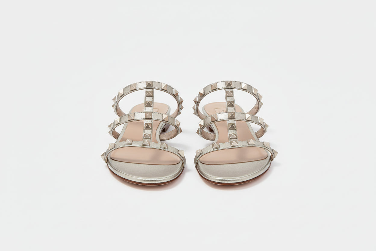 Valentino Garavani Rockstud flat sandals for Women