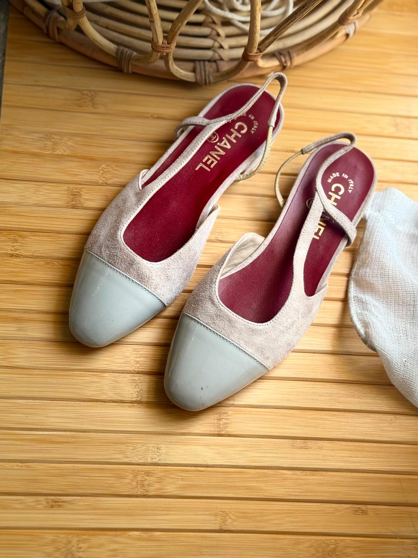 Chanel pumps lambskin