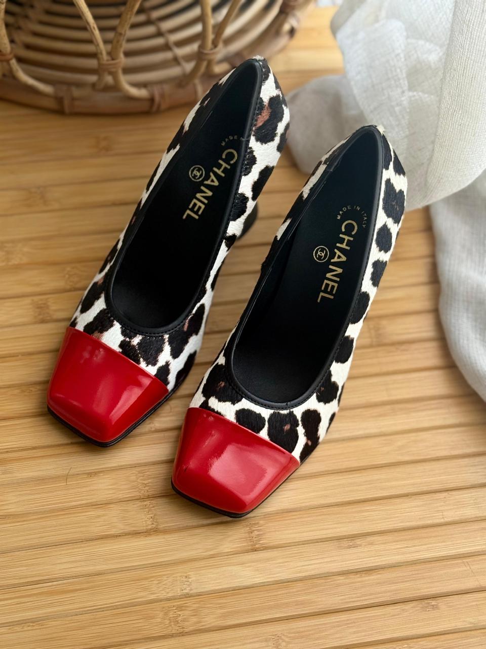 chanel pumps lambskin