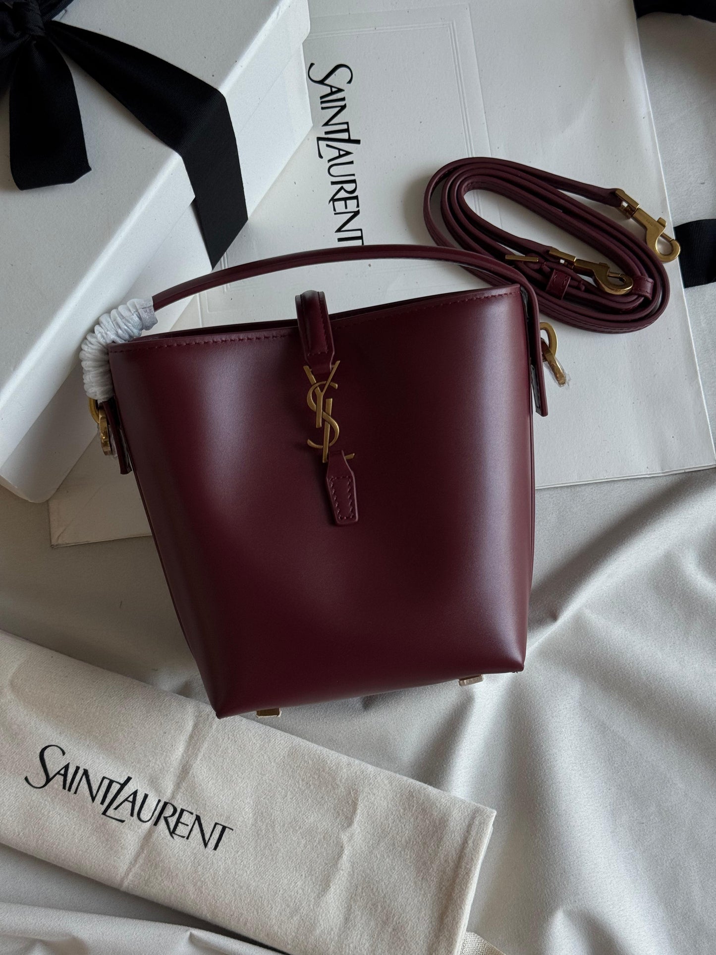 Le 37 Mini tote Bag