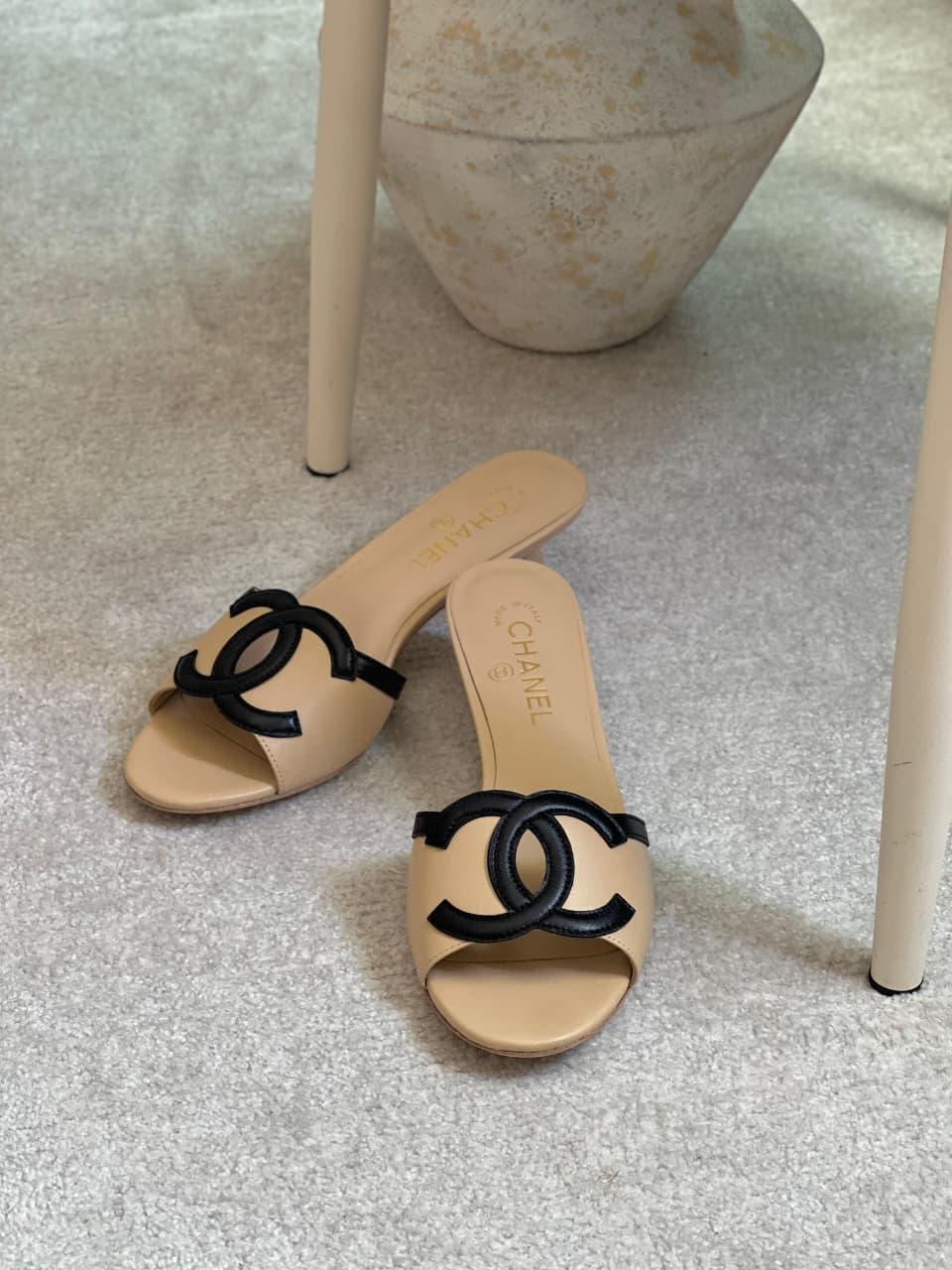 Flat chanel mule sandals
