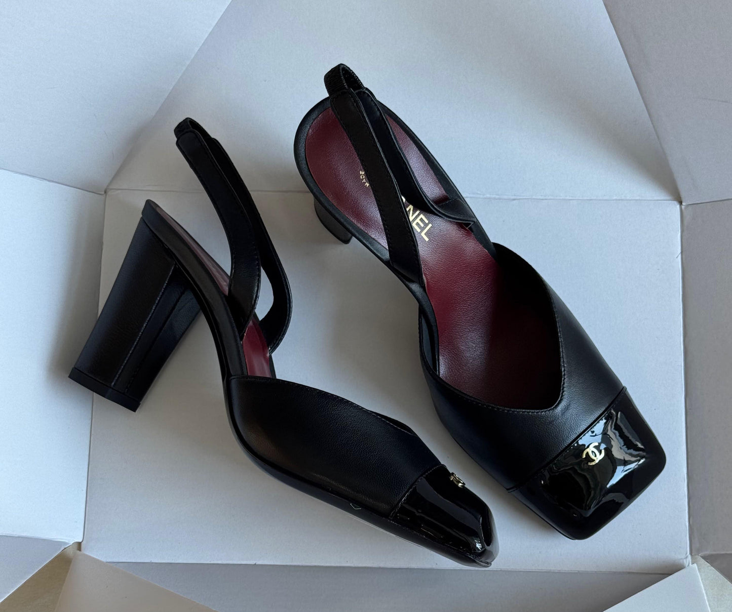 Chanel slingback