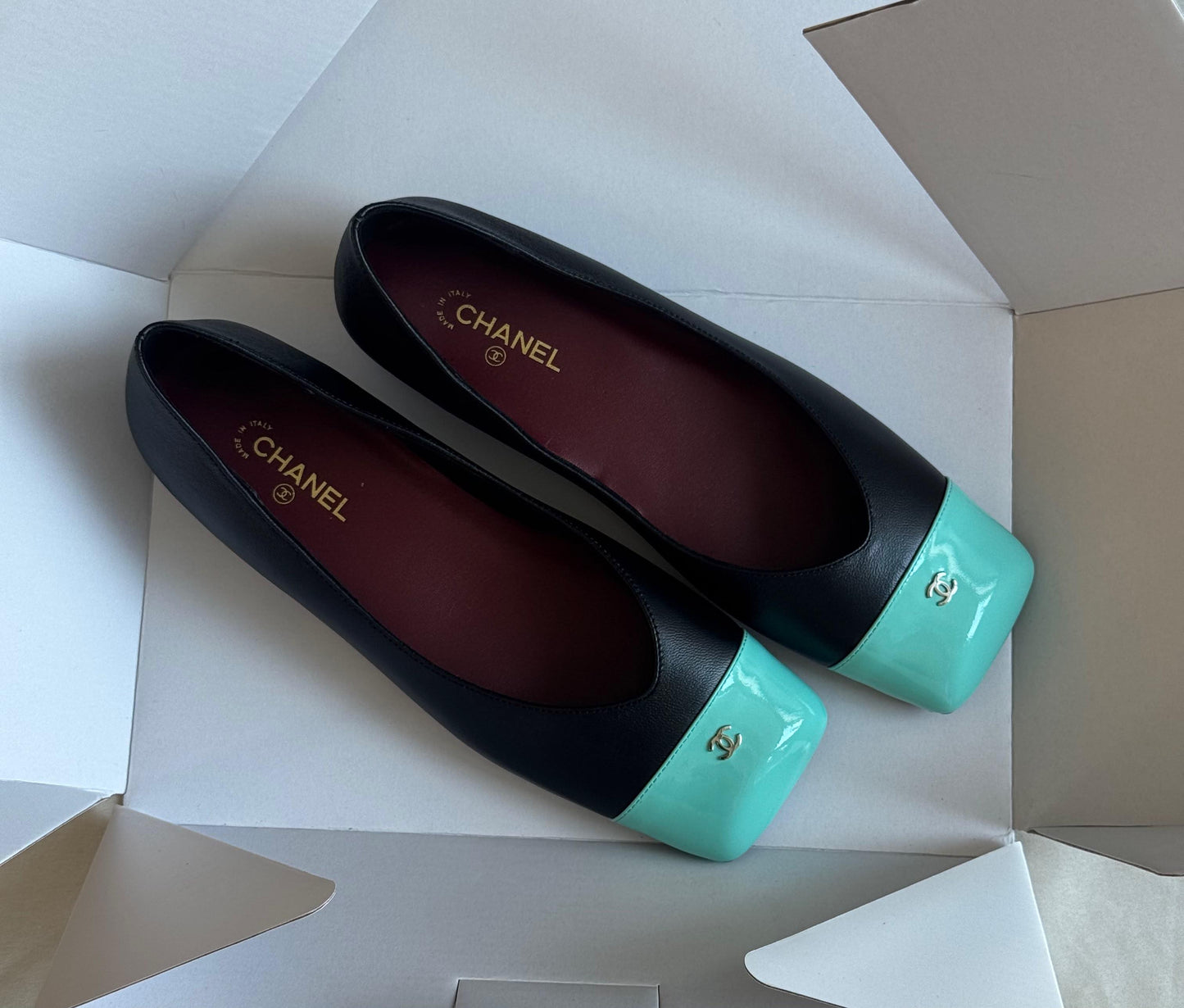Chanel pumps Slingback