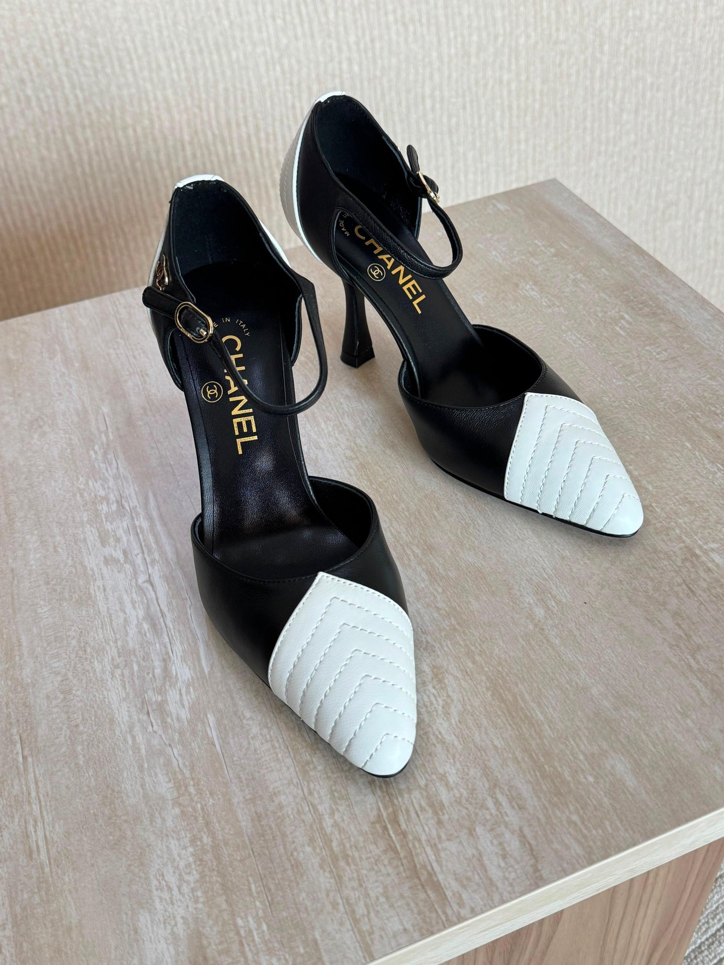 Chanel Mary Janes Lambskin Shoes|Master Brand