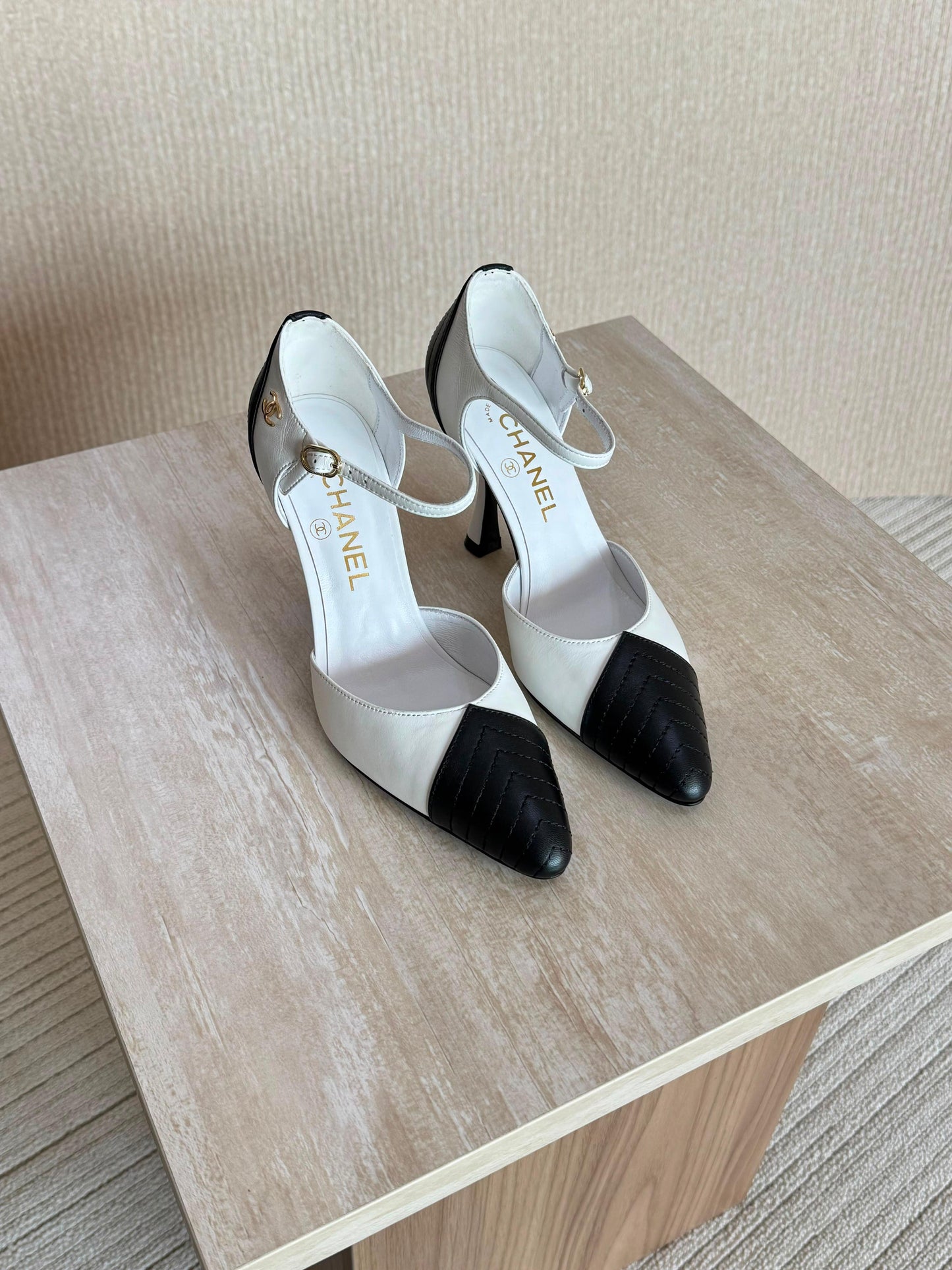 Chanel Mary Janes Lambskin Shoes|Master Brand