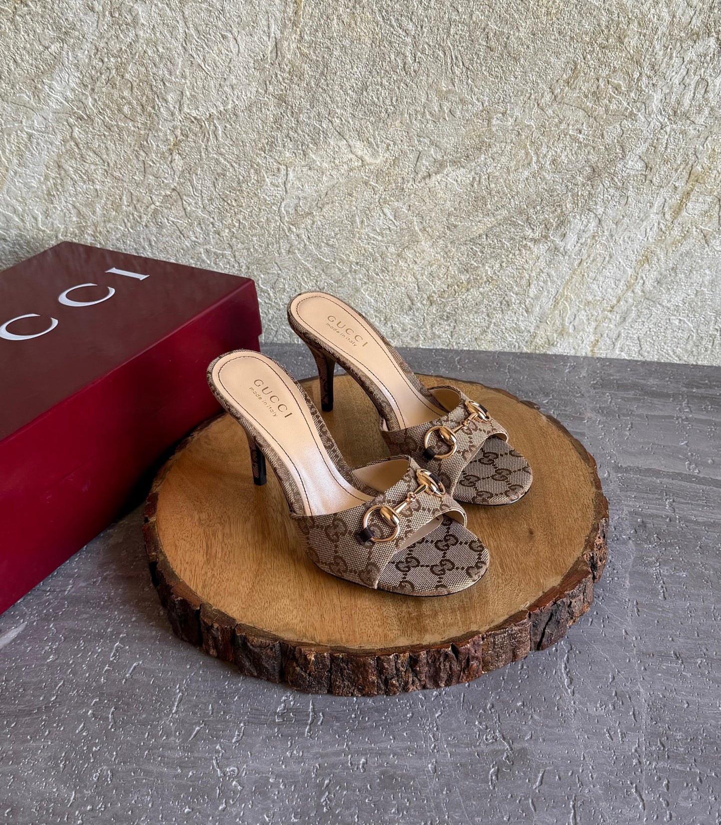 Gucci GG canvas Heels|Master Brand