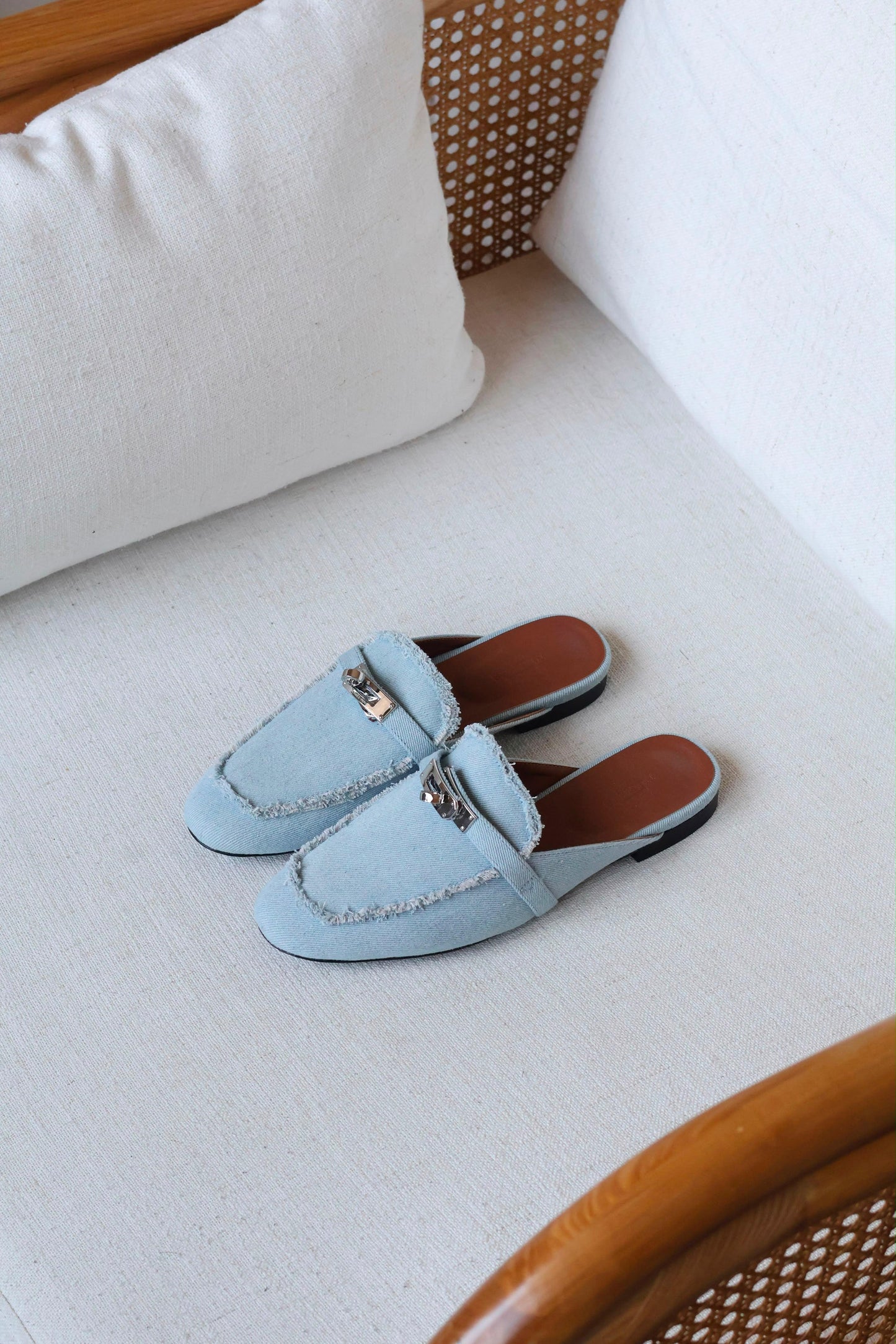 Oz Mule Hermes|MasterBrand