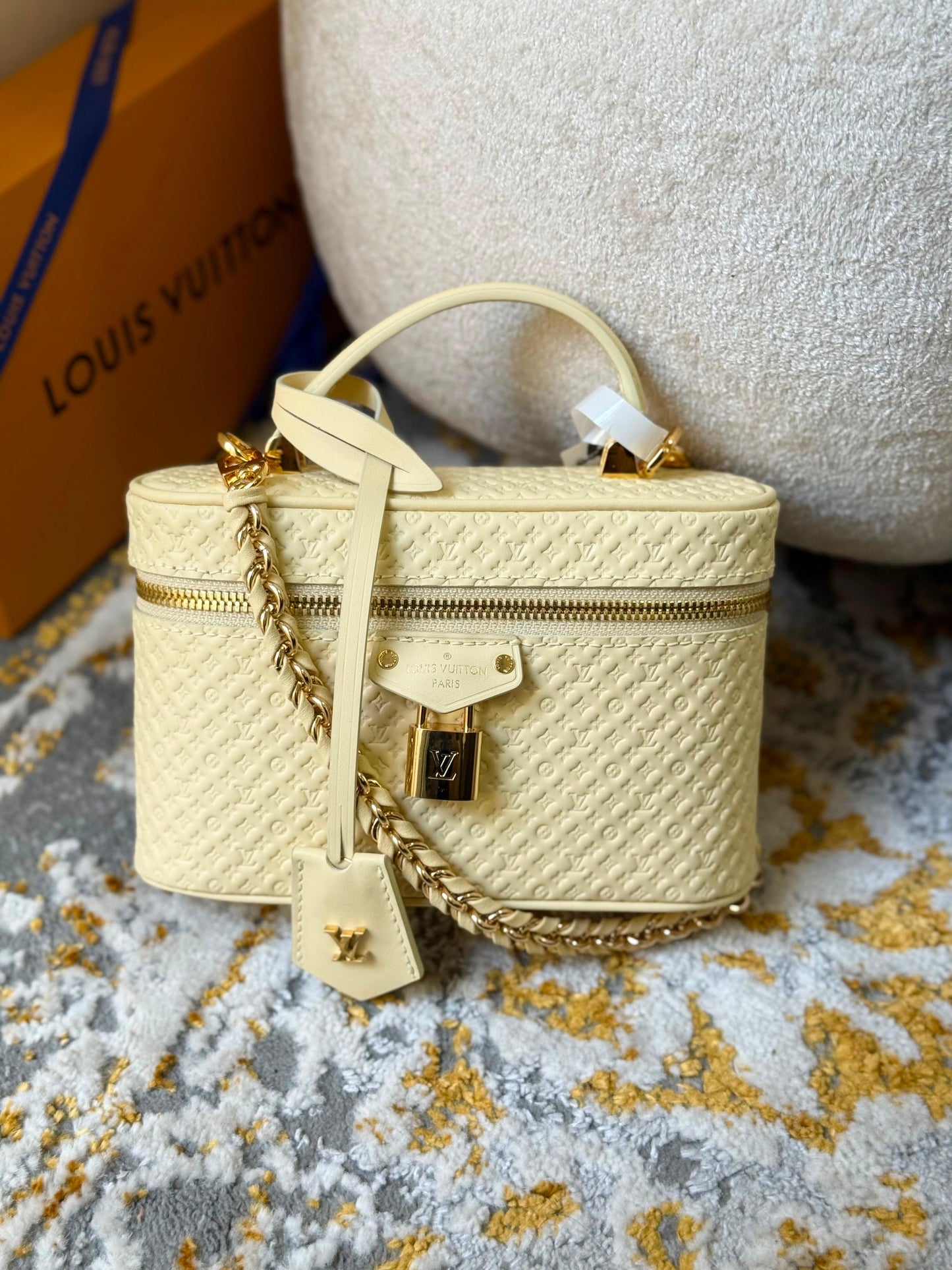 Louis Vuitton Vanity Chain Pouch|Master Brand