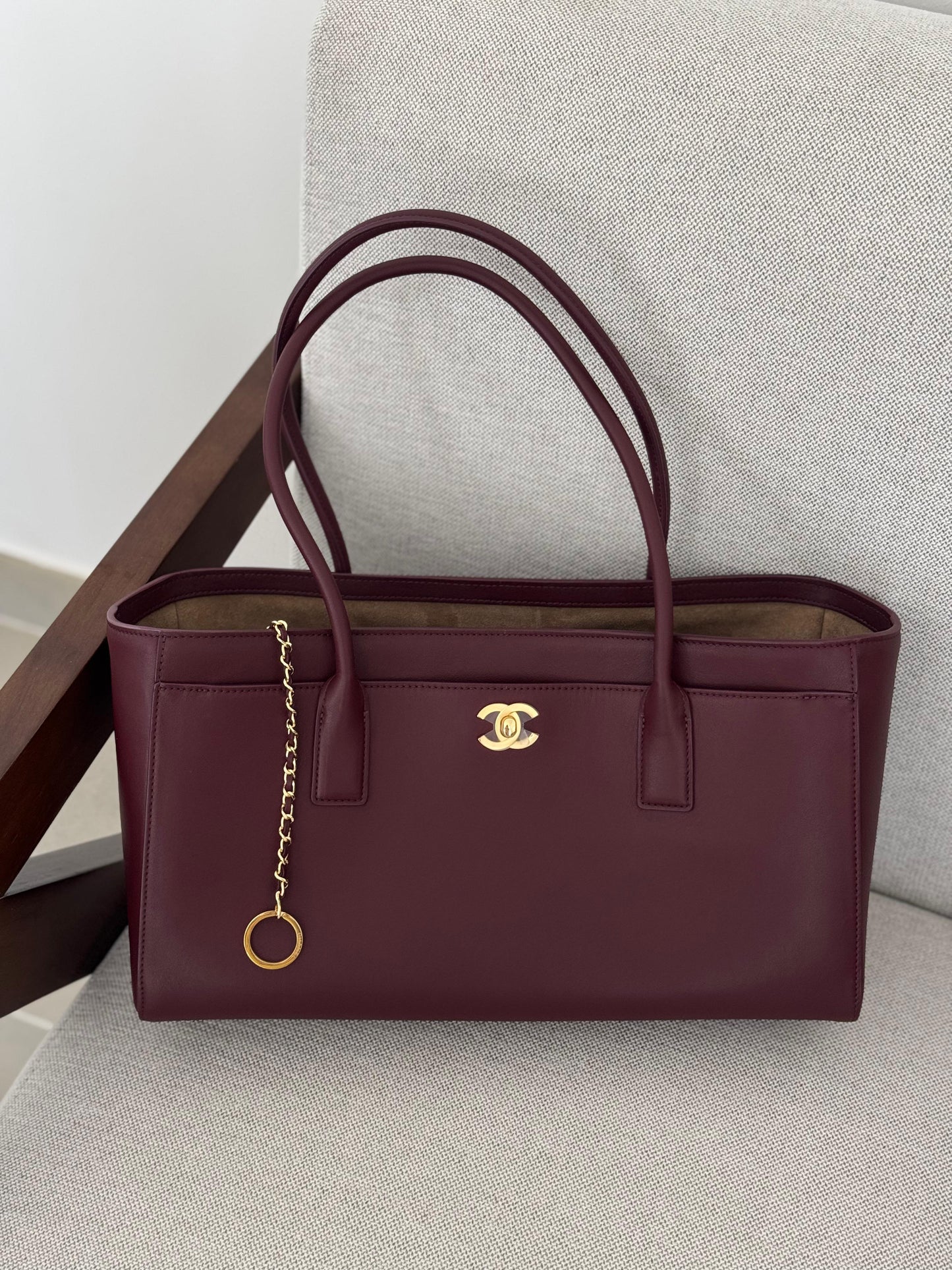 Chanel Calfskin Tote Bags|MasterBrand