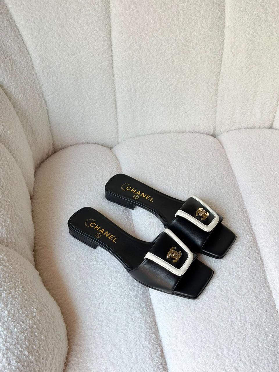 chanel Flat sandal