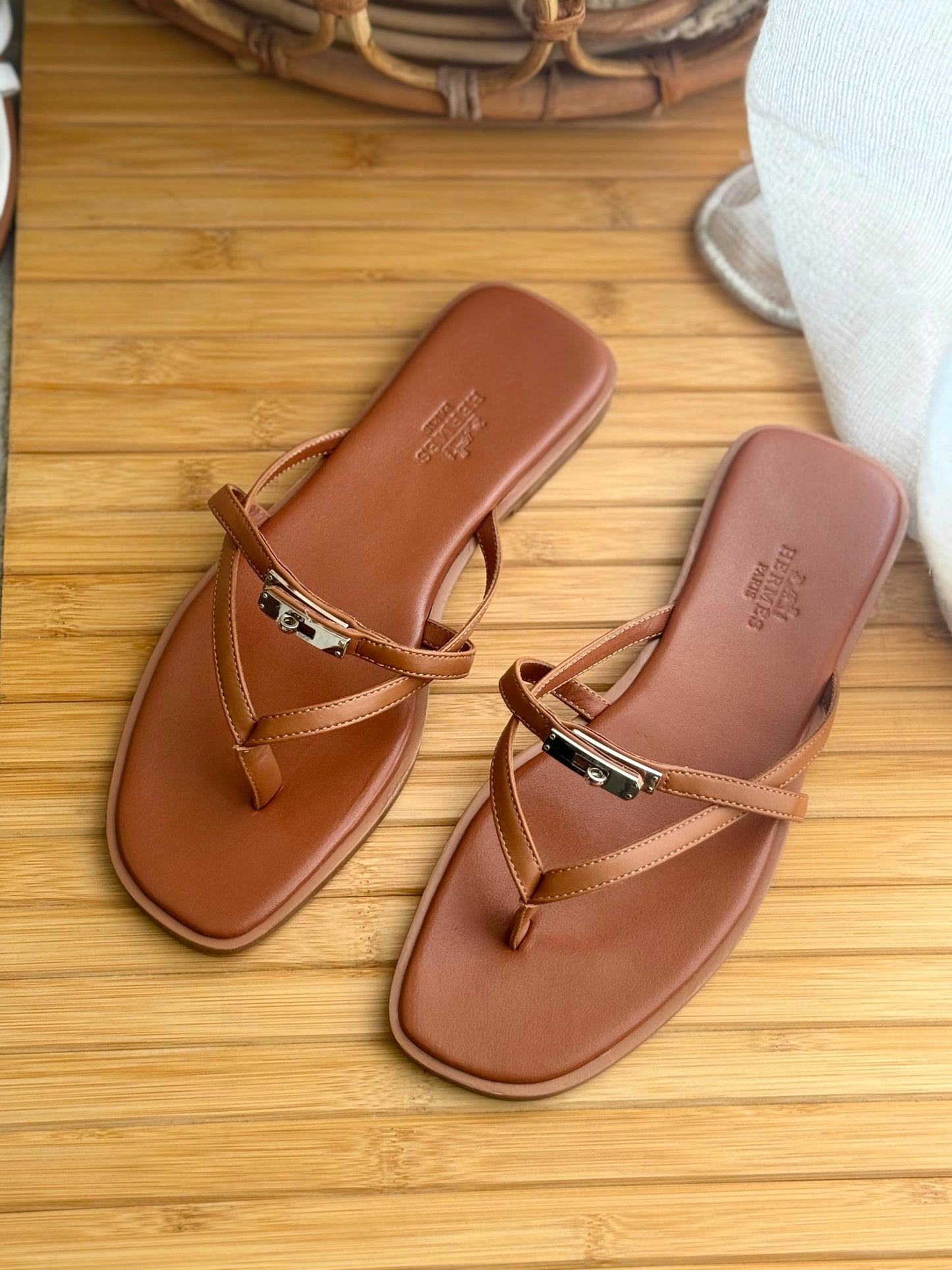 Hermes Luxury Flat Sandals