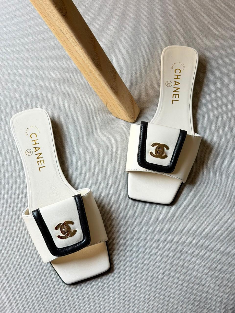 chanel Flat sandal
