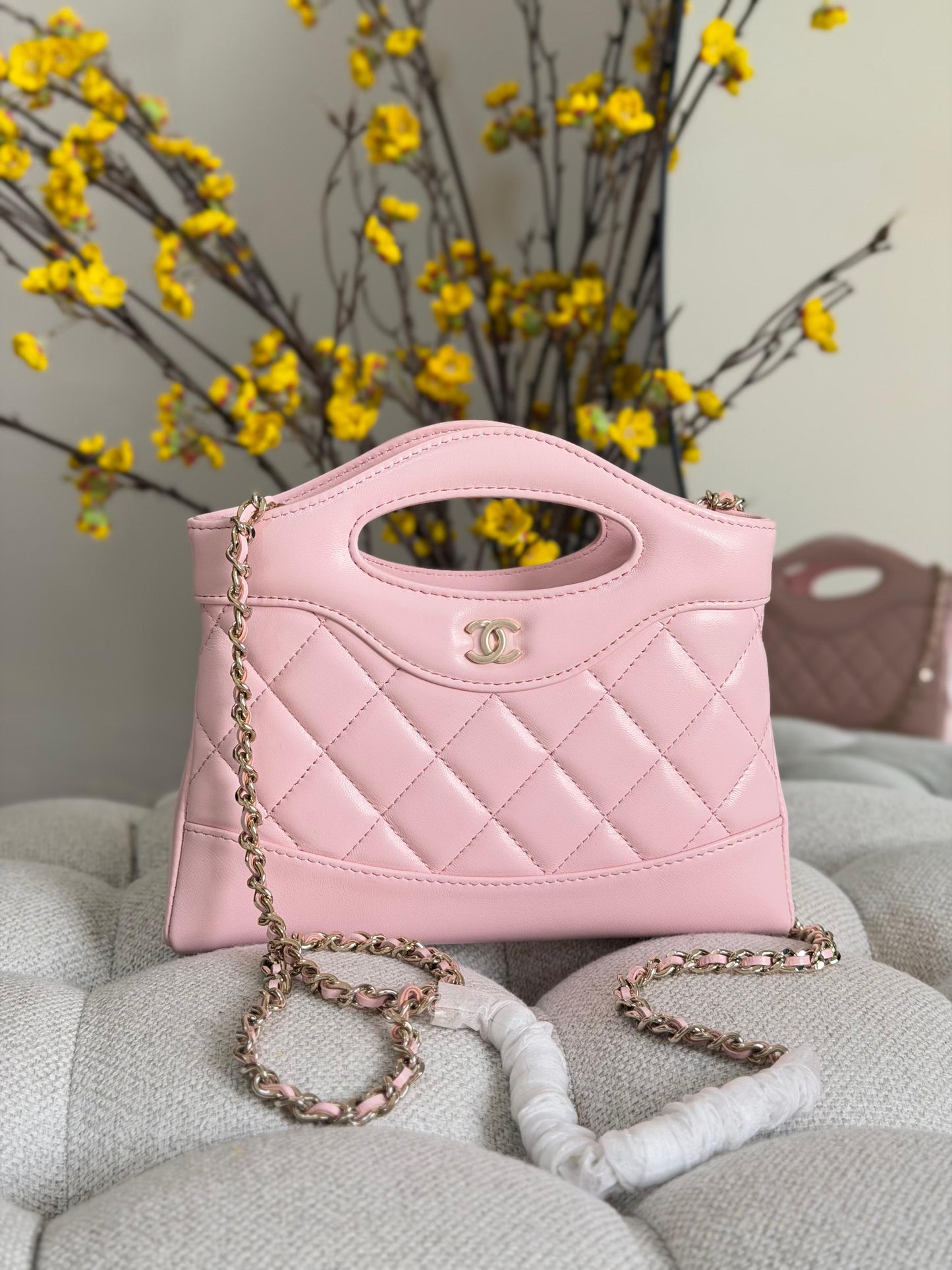 chanel 31 Nono bag