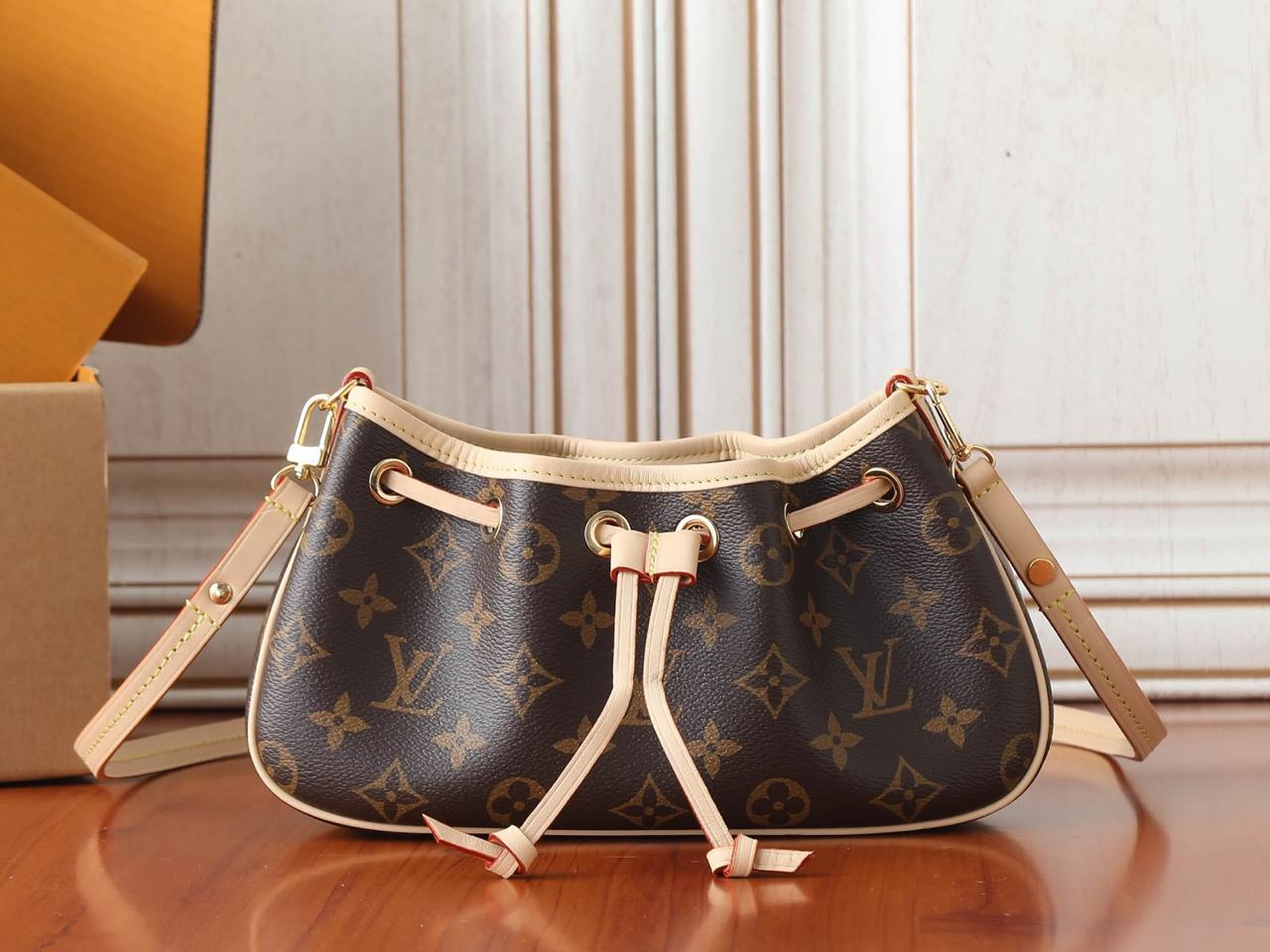 LOUIS Vuitton Nano Frivole Bags|Master Brand