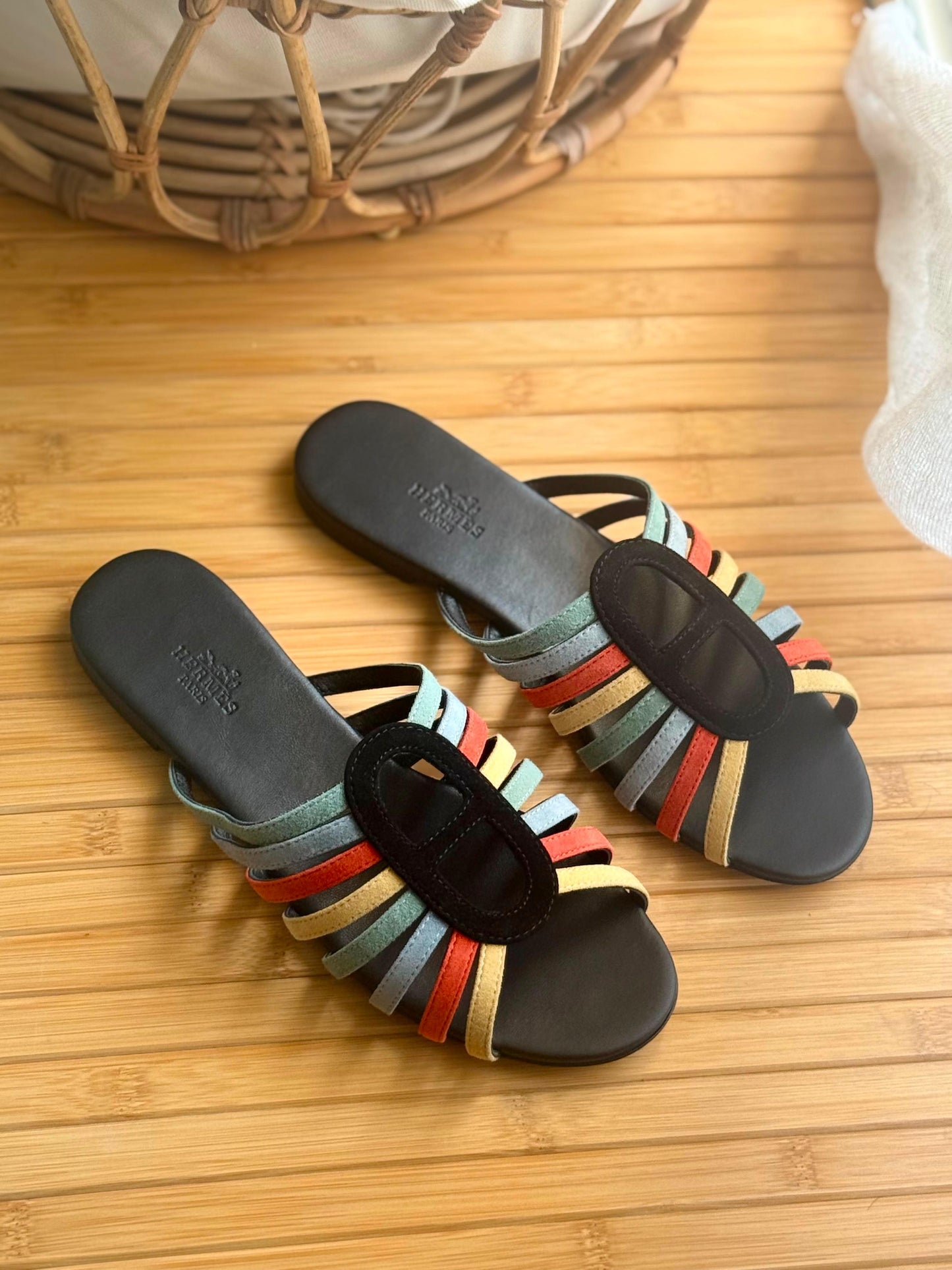 HermesOranSandal|MasterBrand
